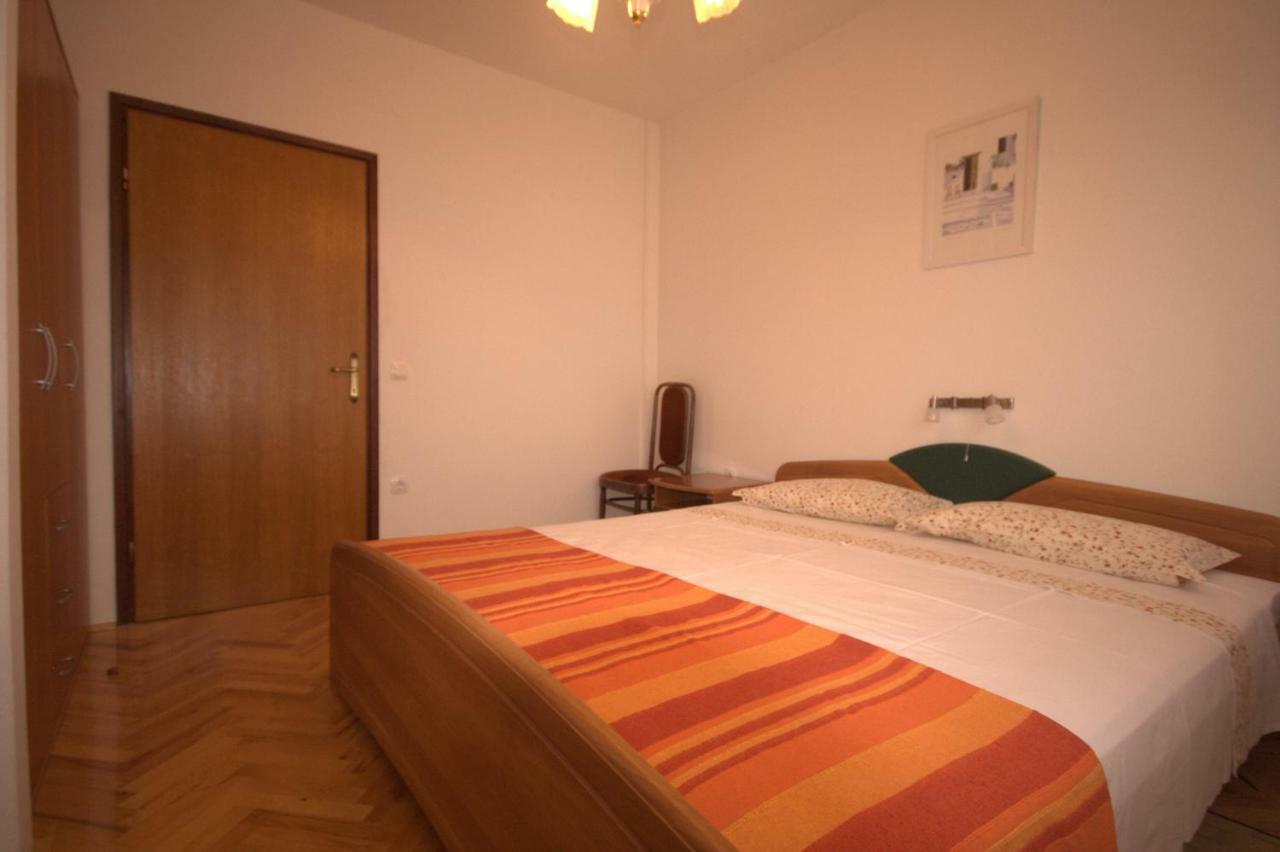 Apartments Cvelic Milovcic Malinska Zewnętrze zdjęcie